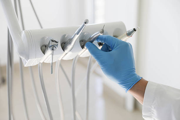 Professional Tooth Extraction technician working in Shelby County County, IN